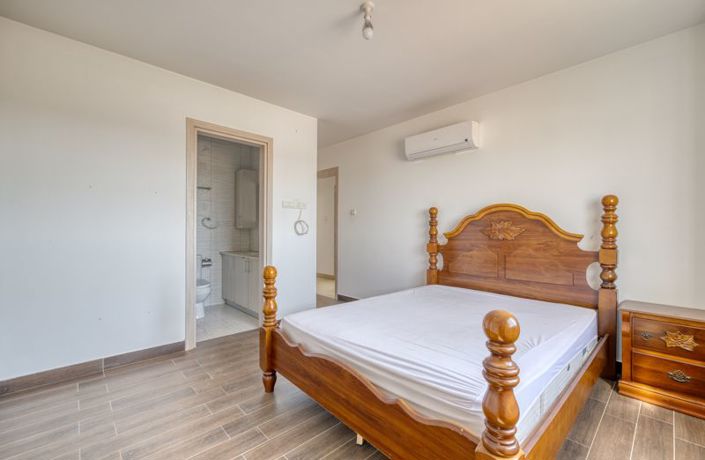 Image No.8-Appartement de 3 chambres à vendre à Deryneia