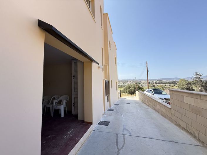 Image No.32-Propriété de 4 chambres à vendre à Polis