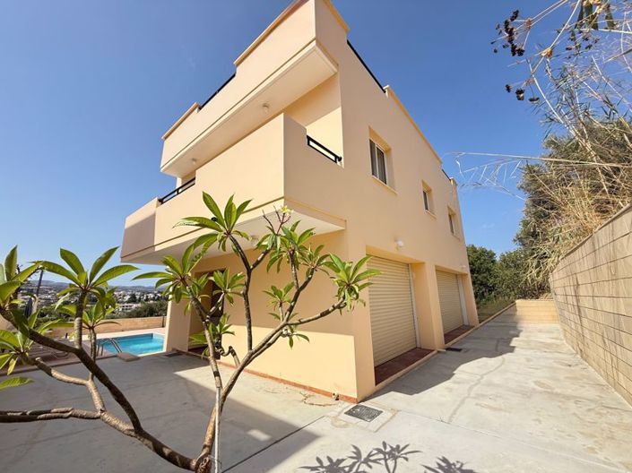 Image No.40-Propriété de 4 chambres à vendre à Polis