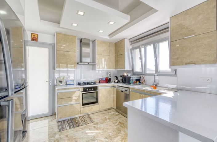 Image No.3-Villa de 4 chambres à vendre à Troulloi