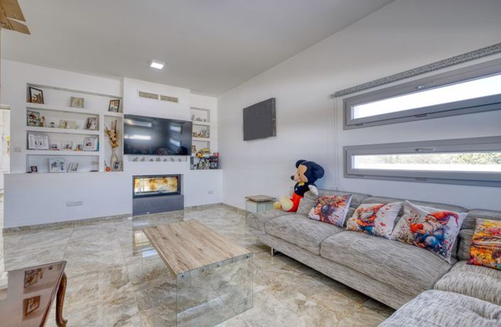 Image No.10-Villa de 4 chambres à vendre à Troulloi