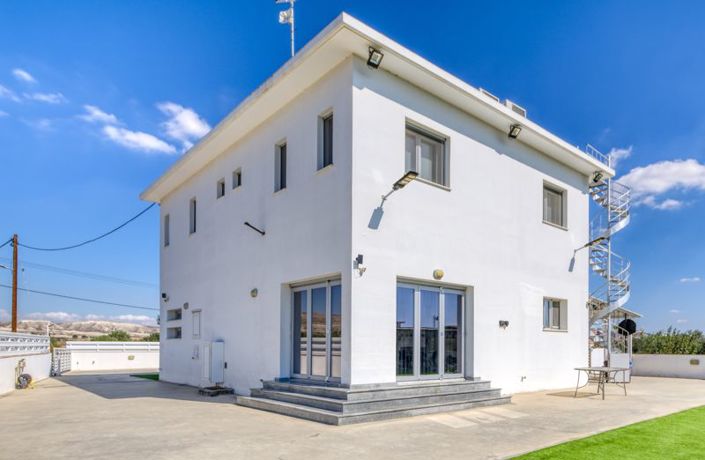 Image No.30-Villa de 4 chambres à vendre à Troulloi