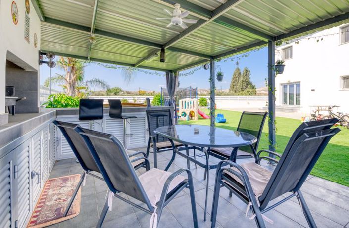 Image No.31-Villa de 4 chambres à vendre à Troulloi