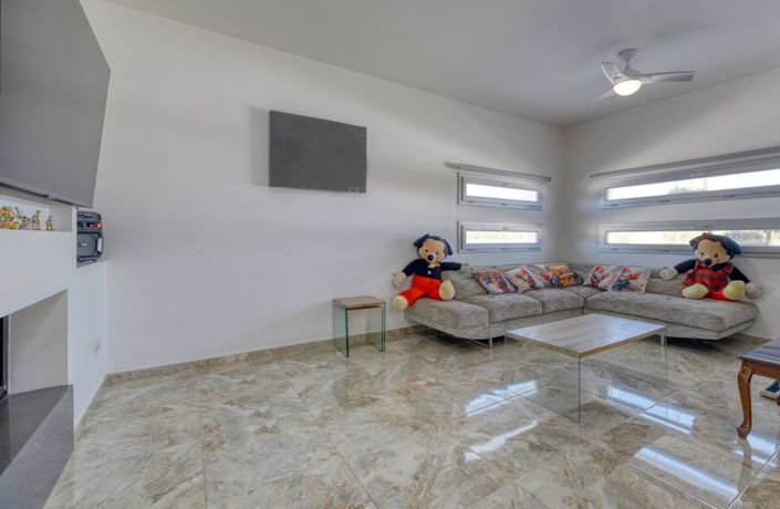 Image No.11-Villa de 4 chambres à vendre à Troulloi