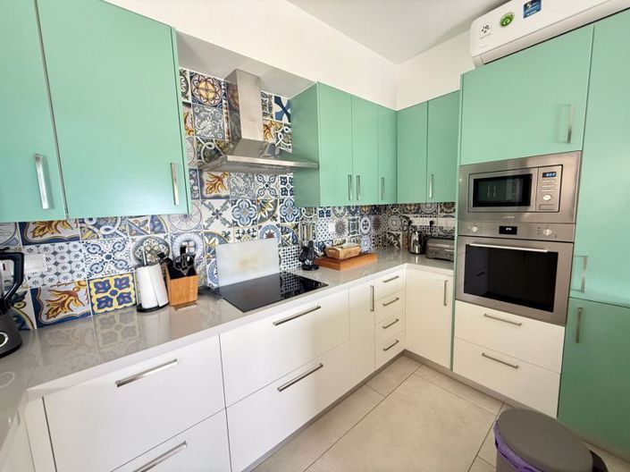 Image No.12-Villa de 4 chambres à vendre à Peyia