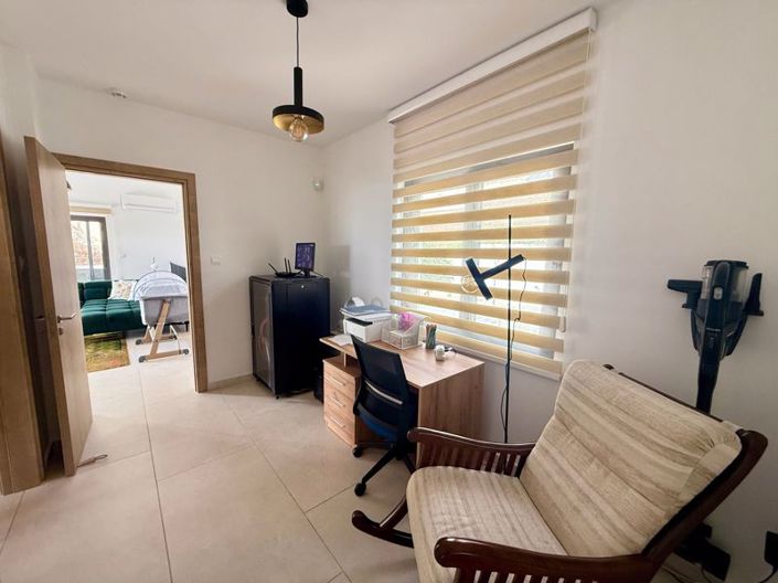 Image No.25-Villa de 4 chambres à vendre à Peyia