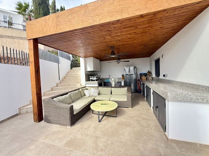 Image No.35-Villa de 4 chambres à vendre à Peyia