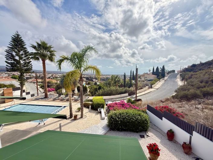 Image No.41-Villa de 4 chambres à vendre à Peyia