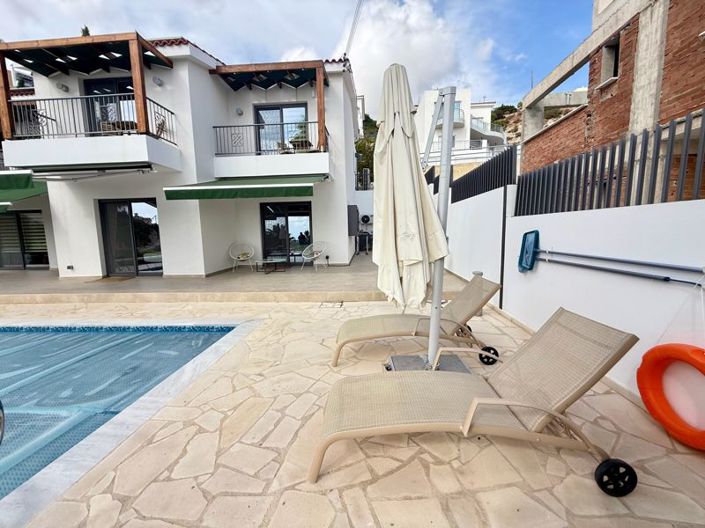 Image No.44-Villa de 4 chambres à vendre à Peyia