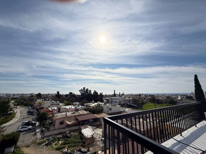 Image No.21-3 Bed Apartment for sale