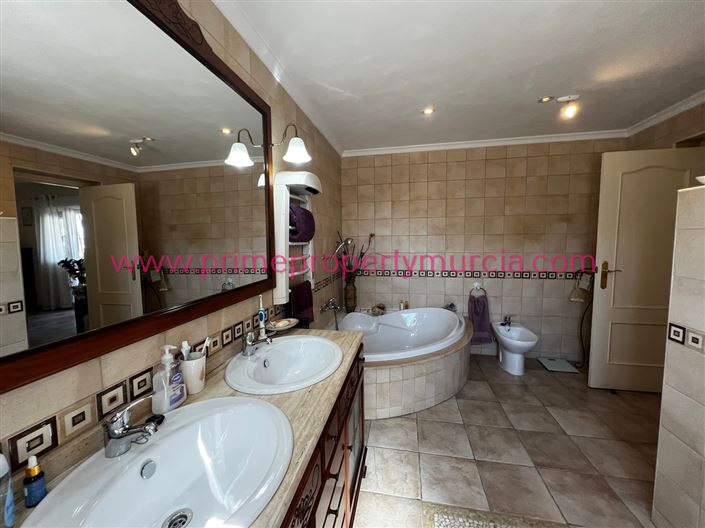 Image No.19-Maison de campagne de 5 chambres à vendre à Mazarron