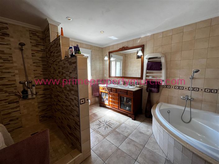 Image No.20-Maison de campagne de 5 chambres à vendre à Mazarron