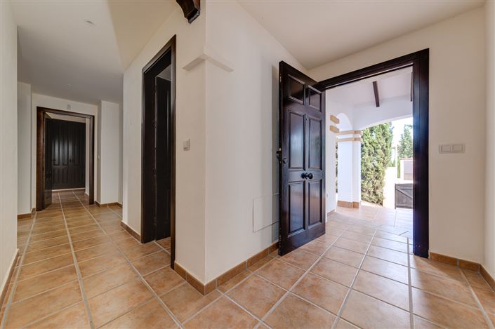 Image No.20-3 Bed Villa for sale