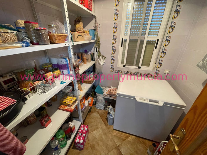 Image No.12-10 Bed Villa for sale