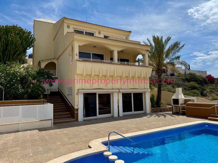 Image No.44-5 Bed Villa for sale