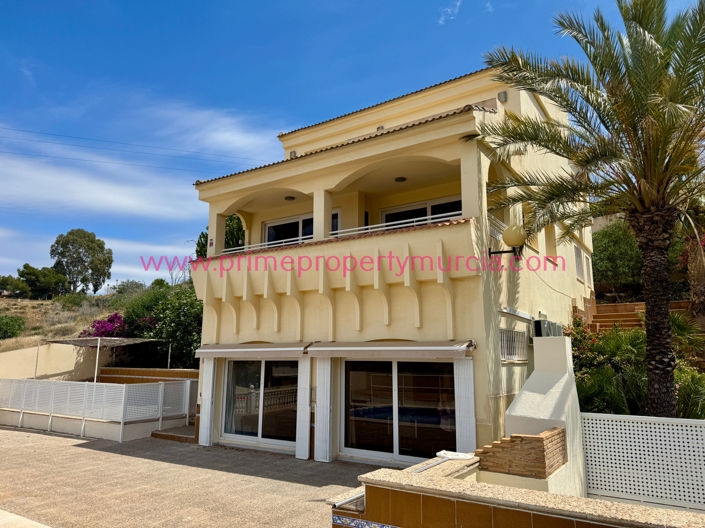 Image No.43-5 Bed Villa for sale