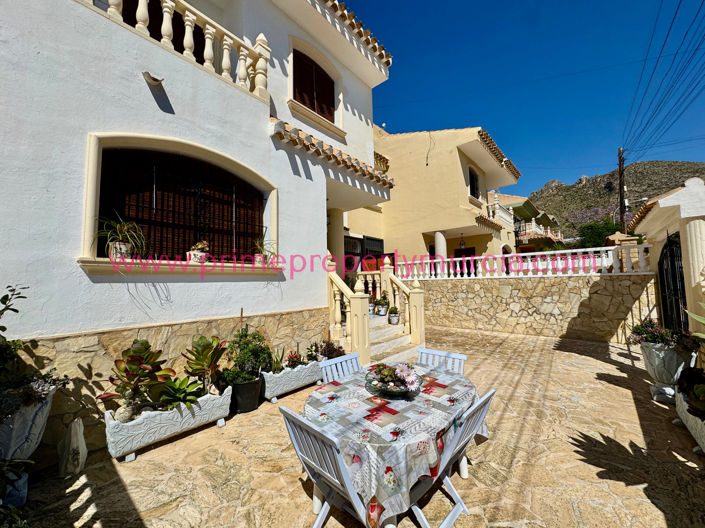 Image No.32-4 Bed Villa for sale