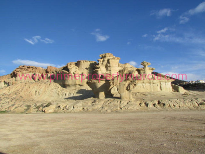 Image No.36-4 Bed Villa for sale