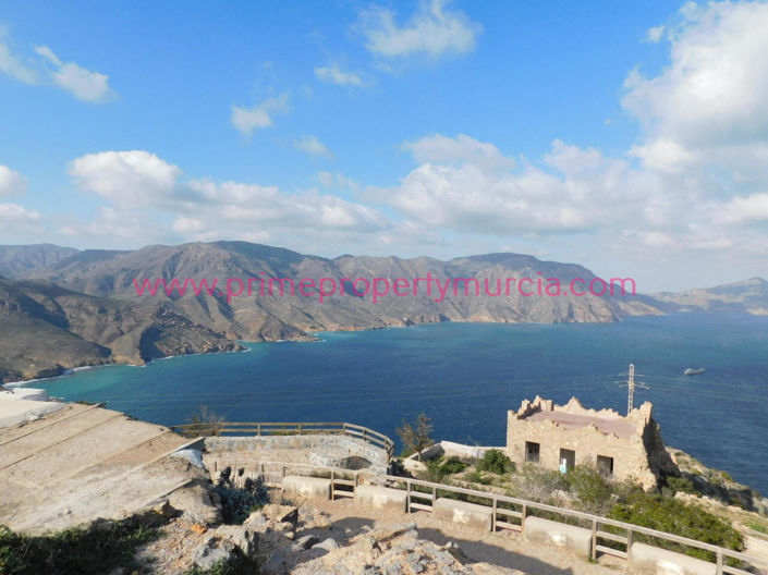 Image No.23-2 Bed Apartment for sale