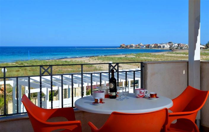 Image No.10-2 Bed Apartment for sale