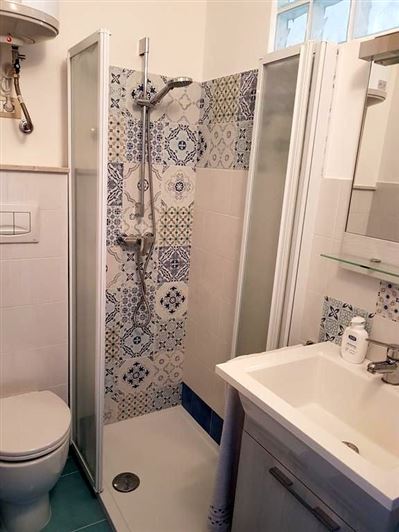 Image No.20-2 Bed Apartment for sale