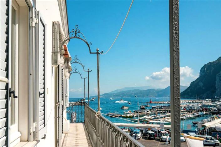 Image No.12-3 Bed Apartment for sale