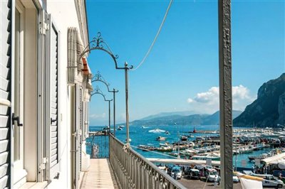 vendita-appartamento-salerno-rif-aub-676-atti