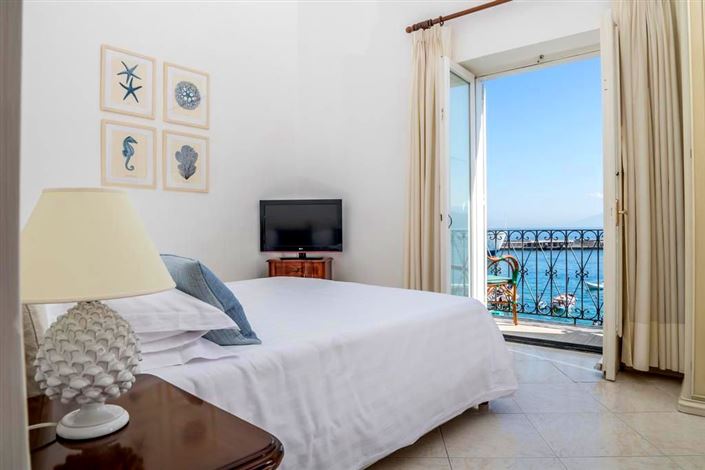 Image No.29-3 Bed Apartment for sale