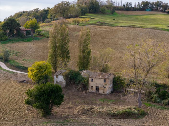 Image No.13-10 Bed Country House for sale