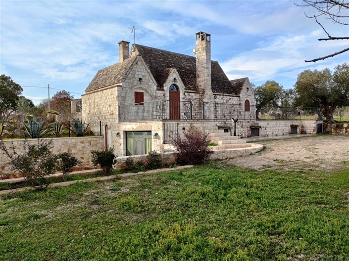 Image No.16-3 Bed Country House for sale