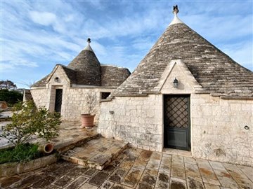 vendita-gruppo-di-fabbricati-bari-rif-pcr-834