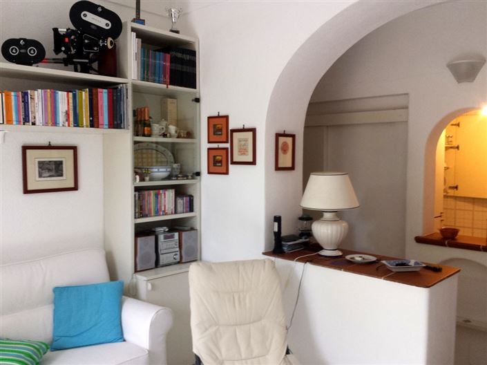 Image No.15-2 Bed House for sale