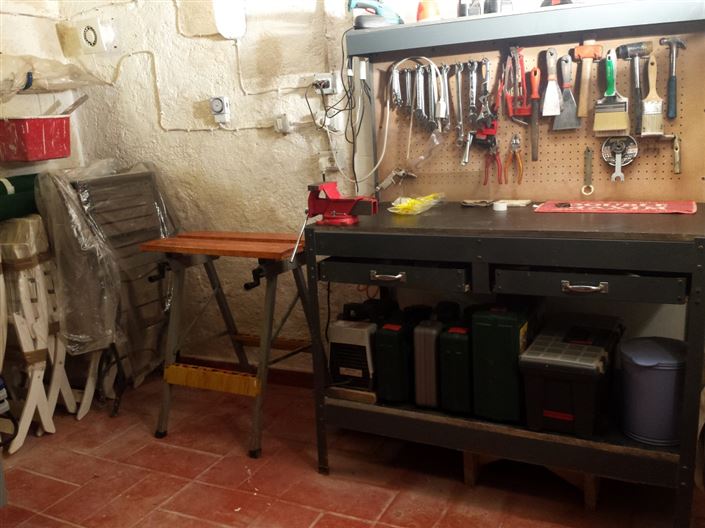 Image No.29-2 Bed House for sale