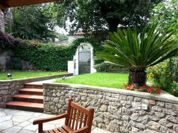 vendita-casa-indipendente-napoli-rif-utn-465-