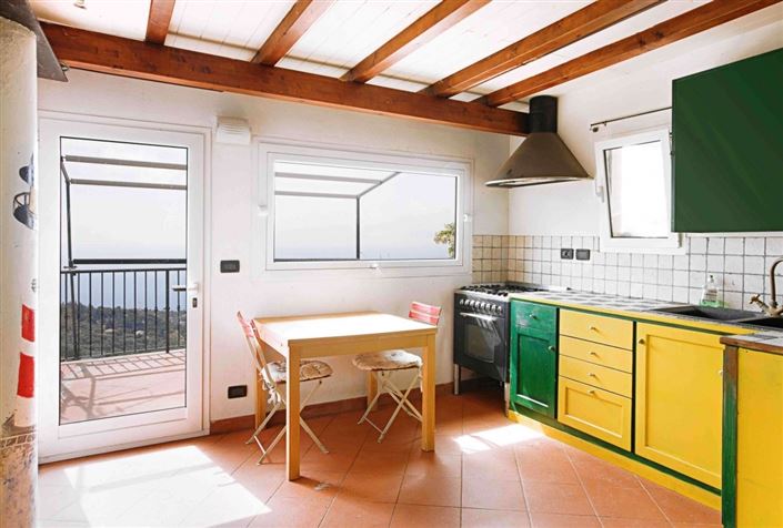 Image No.21-5 Bed House for sale