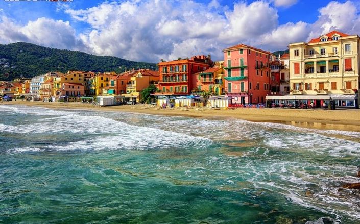 Image No.23-5 Bed House for sale