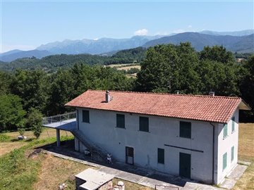 vendita-proprieta-indipendente-massa-carrara-