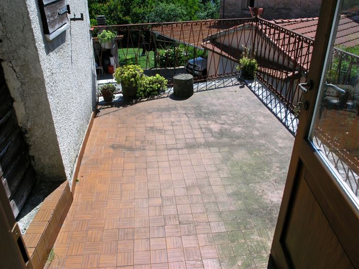 Image No.9-3 Bed House for sale