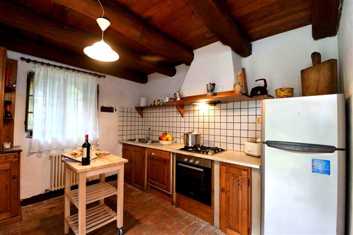 Image No.18-5 Bed Country House for sale