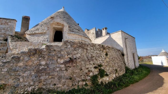 Image No.29-2 Bed Country House for sale