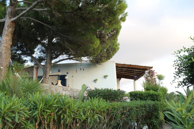 Image No.10-2 Bed House for sale