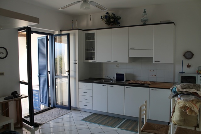 Image No.13-2 Bed House for sale