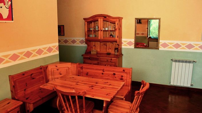 Image No.28-15 Bed Country House for sale