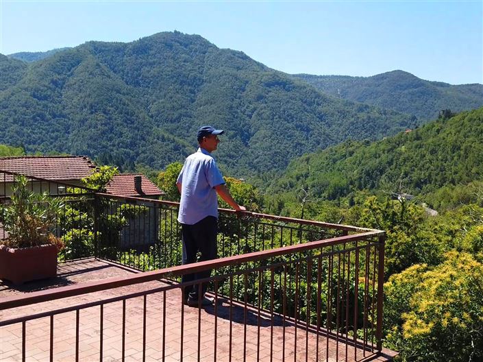 Image No.13-2 Bed House for sale