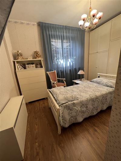 Image No.17-5 Bed House for sale