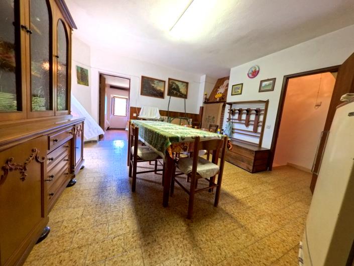 Image No.8-5 Bed Village House for sale