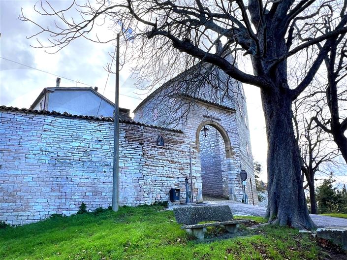 Image No.22-4 Bed House for sale