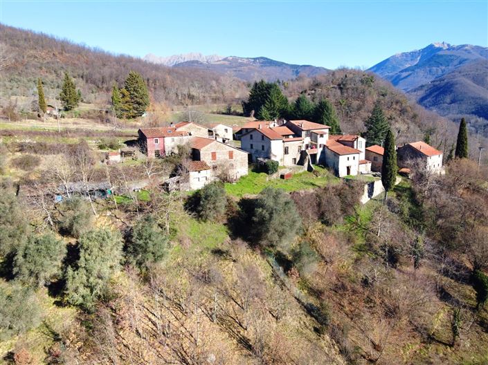 Image No.15-5 Bed Country House for sale