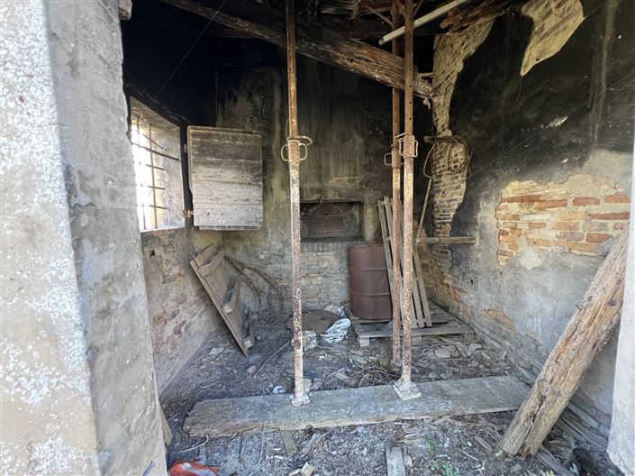 Image No.12-5 Bed House for sale