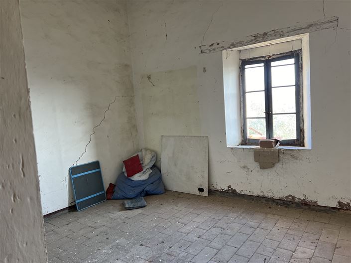 Image No.20-5 Bed House for sale